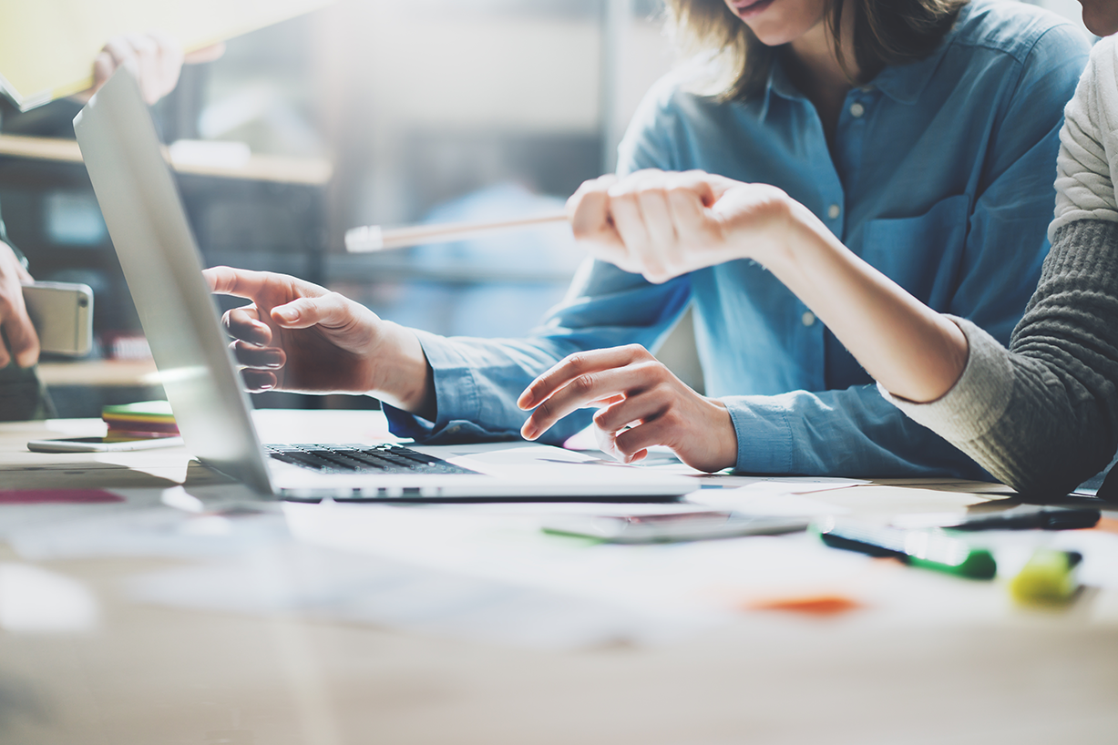 Relayter POS In-Store Marketing - Relayter - Content Automation for Retail ...